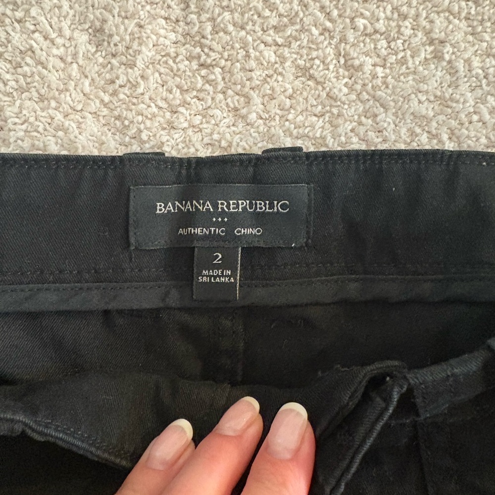 Banana Republic Black Cargo Pants - Picture 3 of 5